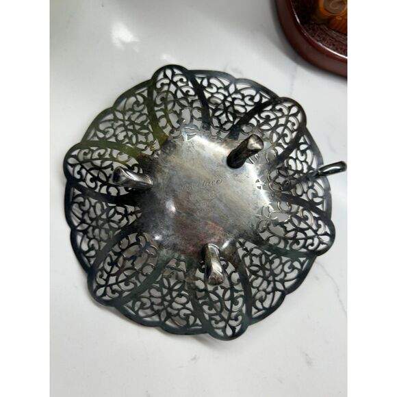 Vintage International Silver Lovelace Footed Handled Candy Dish - Picture 3 of 7